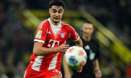 拜仁慕尼黑球员亚历山大・帕夫洛维奇：“我们只需继续向前冲”