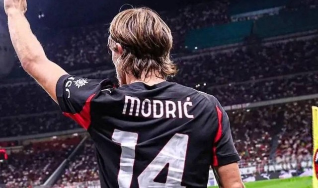 意甲媒体透露：莫德里奇将在世界杯结束后，再评估是否留在米兰俱乐部