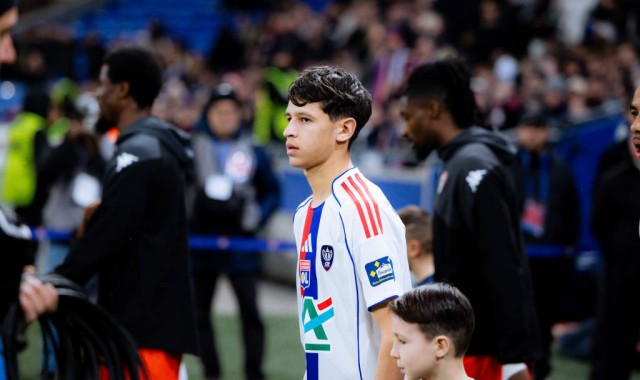 恩德里克禁赛后重返里昂首发遭遇失利：我希望与维尼修斯和姆巴佩一起赢得欧冠