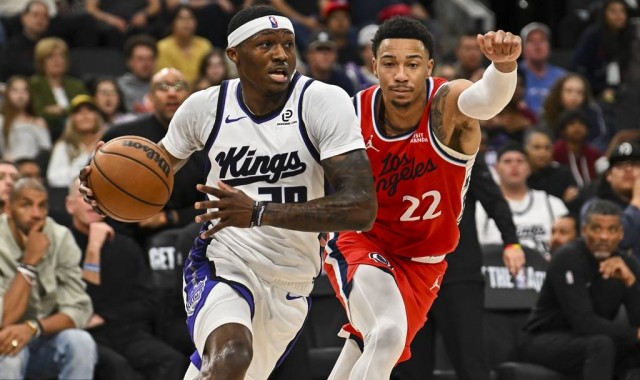 快船离开哈登换了个活法 小卡伤退又生全新变数？